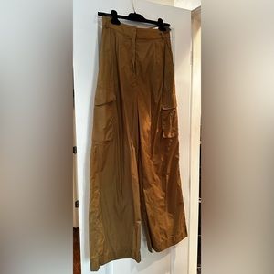 Tibi size 2 gold lite weight hi waste pants
